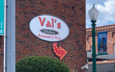 Val’s Italian Restaurant & Pizza